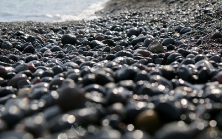 海滩鹅卵石图片