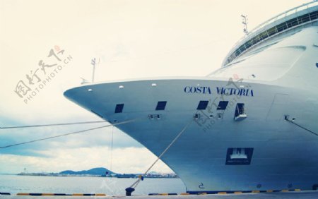 维多利亚号船首图片