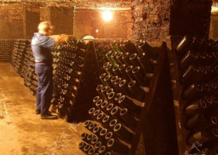 法国葡萄酒产地酒窖非高清图片