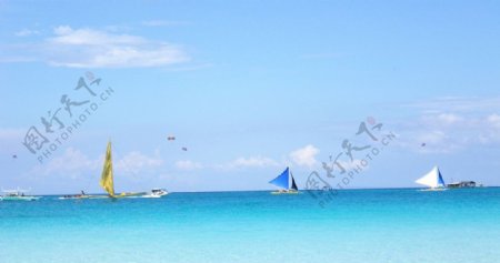 菲律宾长滩海滩风景帆船图片