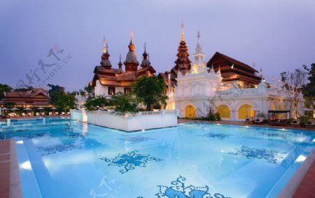 黄昏的泰国图片