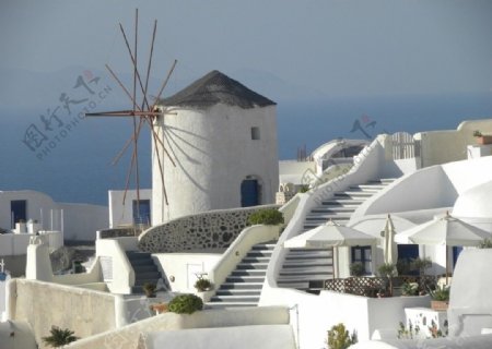 希腊圣托里尼岛白色房屋图片