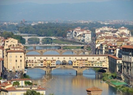 鸟瞰意大利佛罗伦萨老桥图片