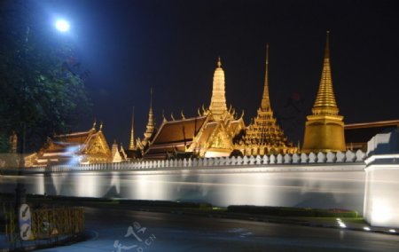 泰国大皇宫夜景图片
