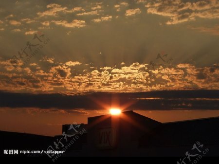 美国布法罗的夕阳图片