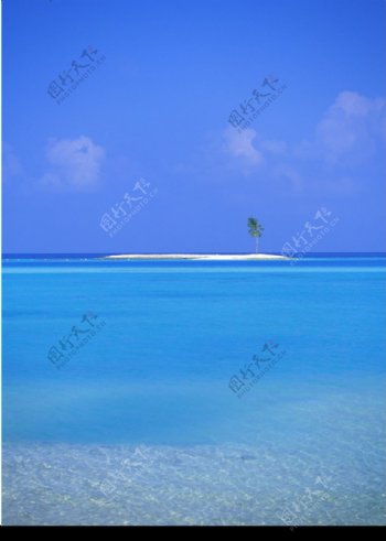 大海孤岛图片