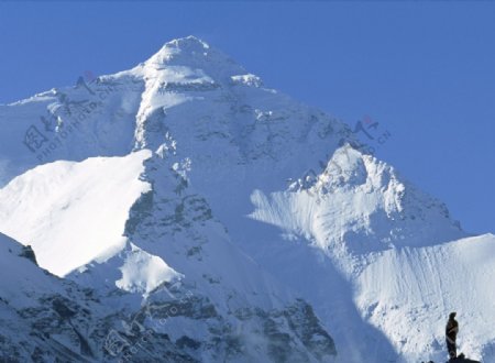 珠穆朗玛峰的北坡西藏图片