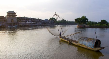 双流黄龙溪鱼船湖面图片