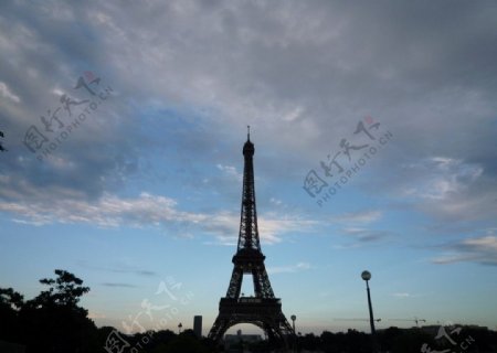 巴黎街景埃菲尔铁塔图片