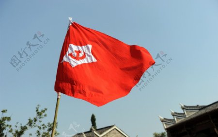 红旗飘飘图片