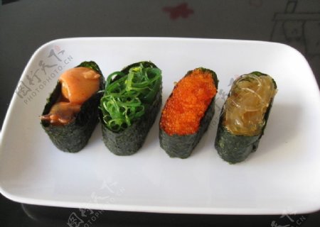日式寿司荤素花式卷图片