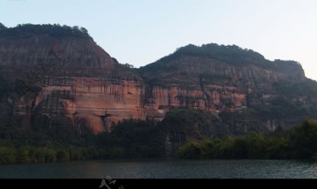 赤壁丹崖图片