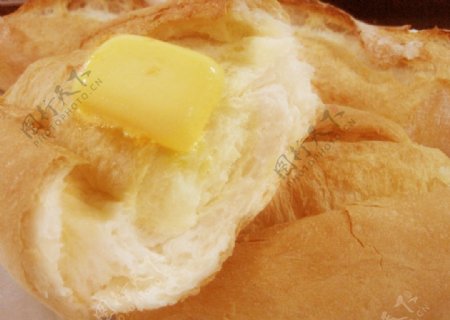 黄油吐司面包图片