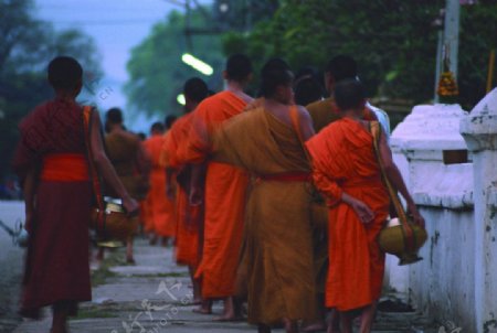 柬埔寨僧人图片
