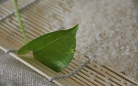 五常稻花香米图片