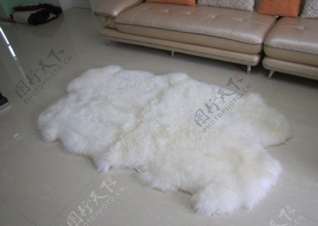 羊剪绒真皮坐垫图片