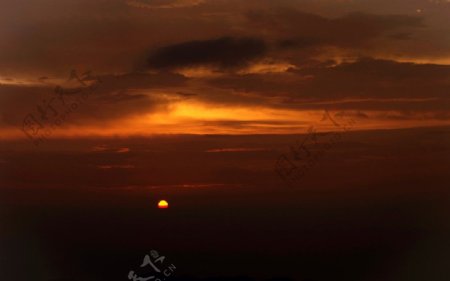 汉山之巅夕阳图片