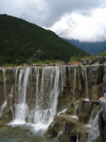 丽江白水河瀑布图片