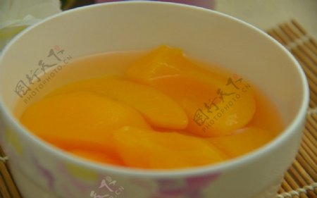 糖水黄桃图片