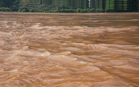 西陵的洪流图片