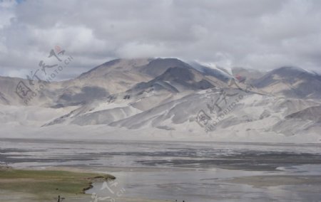 新疆昆仑山风光图片