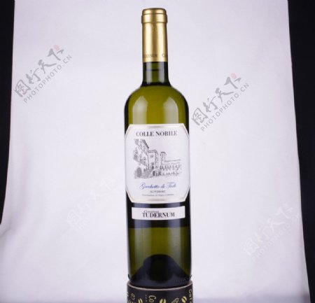 珂莱诺彼勒托帝干白葡萄酒图片