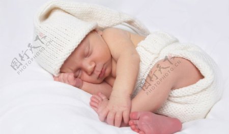 睡觉的宝宝图片