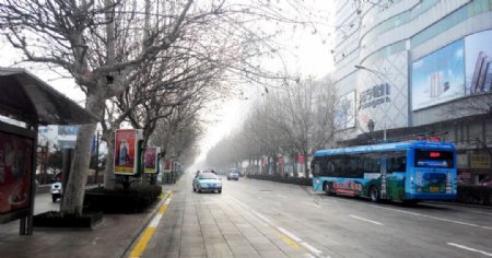 济南泉城路