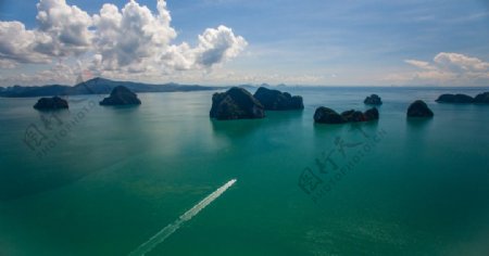 海岸峡谷风光