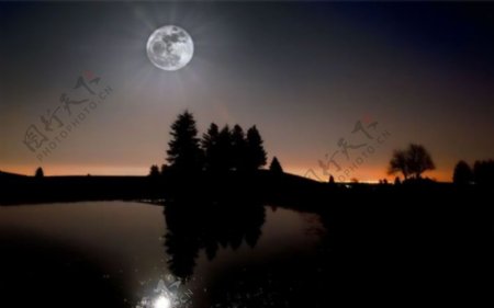唯美中秋月亮图片