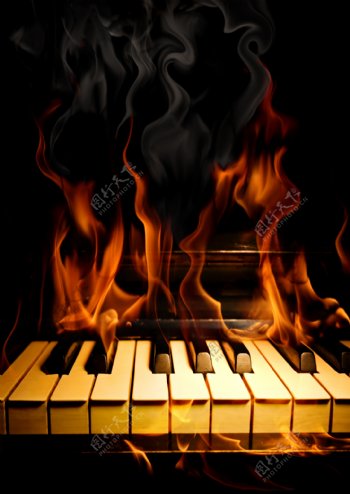 燃烧的钢琴图片