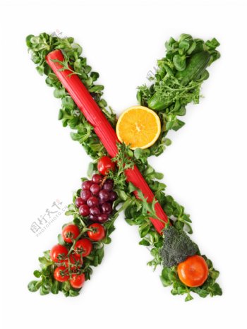 蔬菜水果组成的字母X