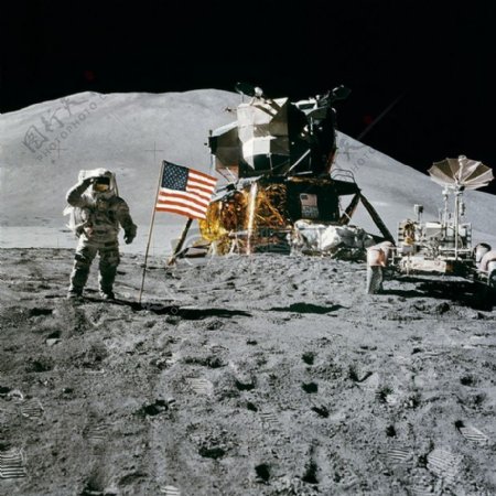 月球上的空间站