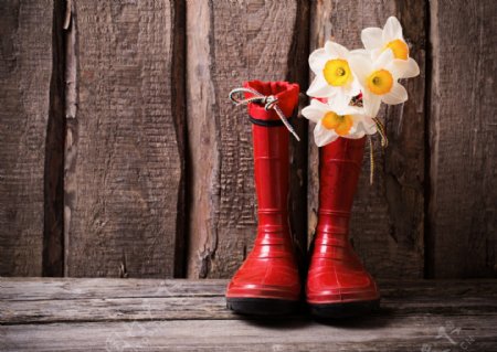 雨靴里的鲜花