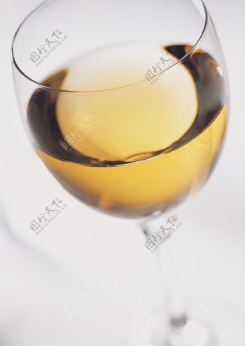 黄色葡萄酒俯视图图片