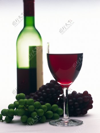 红酒与葡萄写真图片