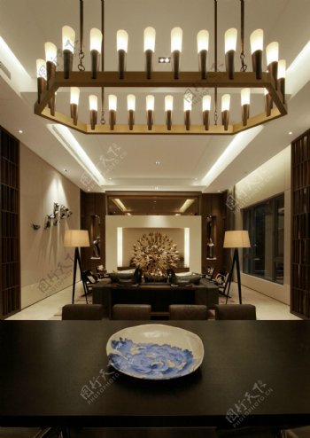 现代奢华美式别墅客厅装修效果图