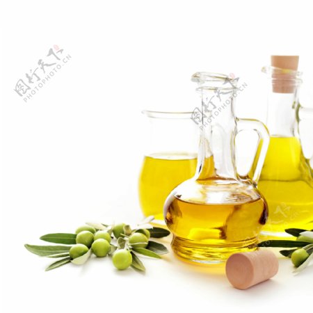 食用油与橄榄图片