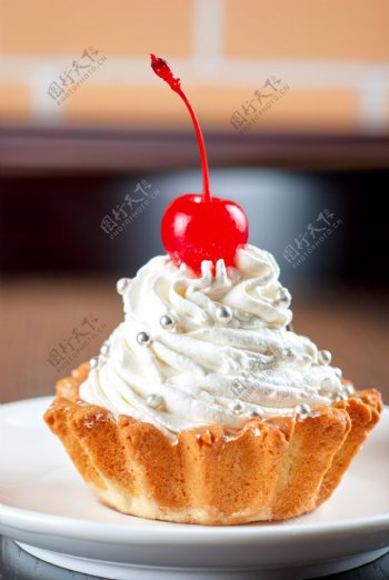 冰淇淋甜点蛋糕图片
