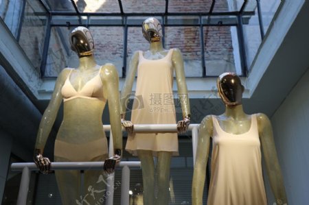 汉斯Boodt的模特店显示时尚零售存储精品窗口