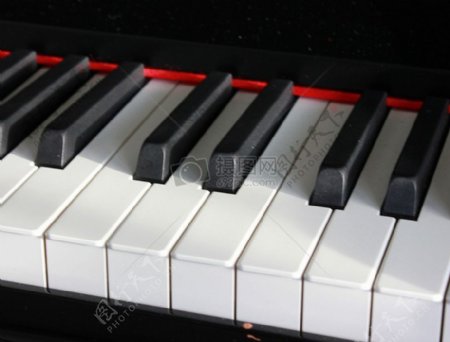 piano.jpg