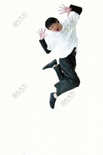 跳跃尖叫的青年男性图片