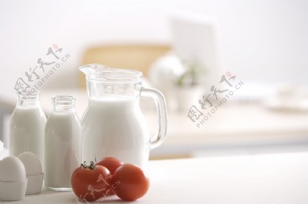 牛奶西红柿图片