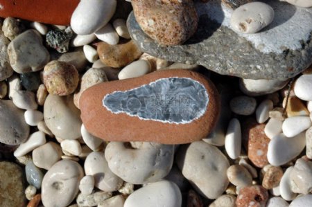 海滩上的石头