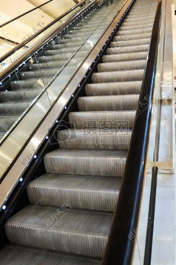 孤独的商场楼梯