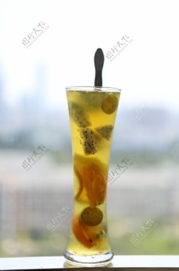金桔柠檬水果茶