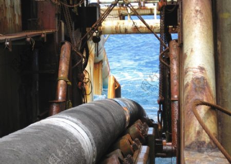 海上石油管线