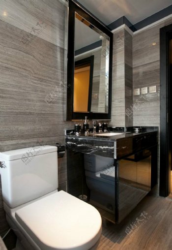 现代简约浴室黑色大理石台面效果图