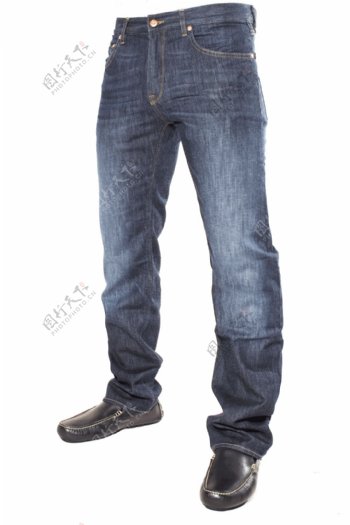 蓝色男式牛仔裤免抠png透明图层素材
