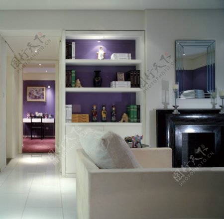 现代时尚浪漫客厅紫色背景墙室内装修效果图